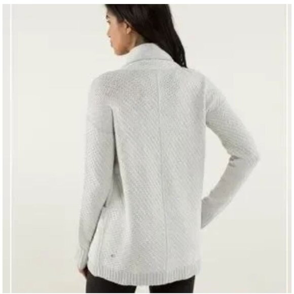 Lululemon Post Practice Shawl Collar Cardigan Snap Closure Size 4 - Picture 2 of 11